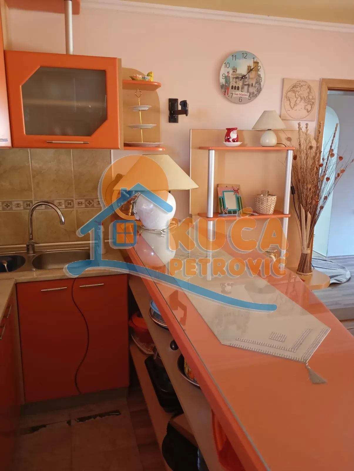 Dvosoban stan, 80 m2, Crveni krst, Obrena Nikolića ID: i-016792 4