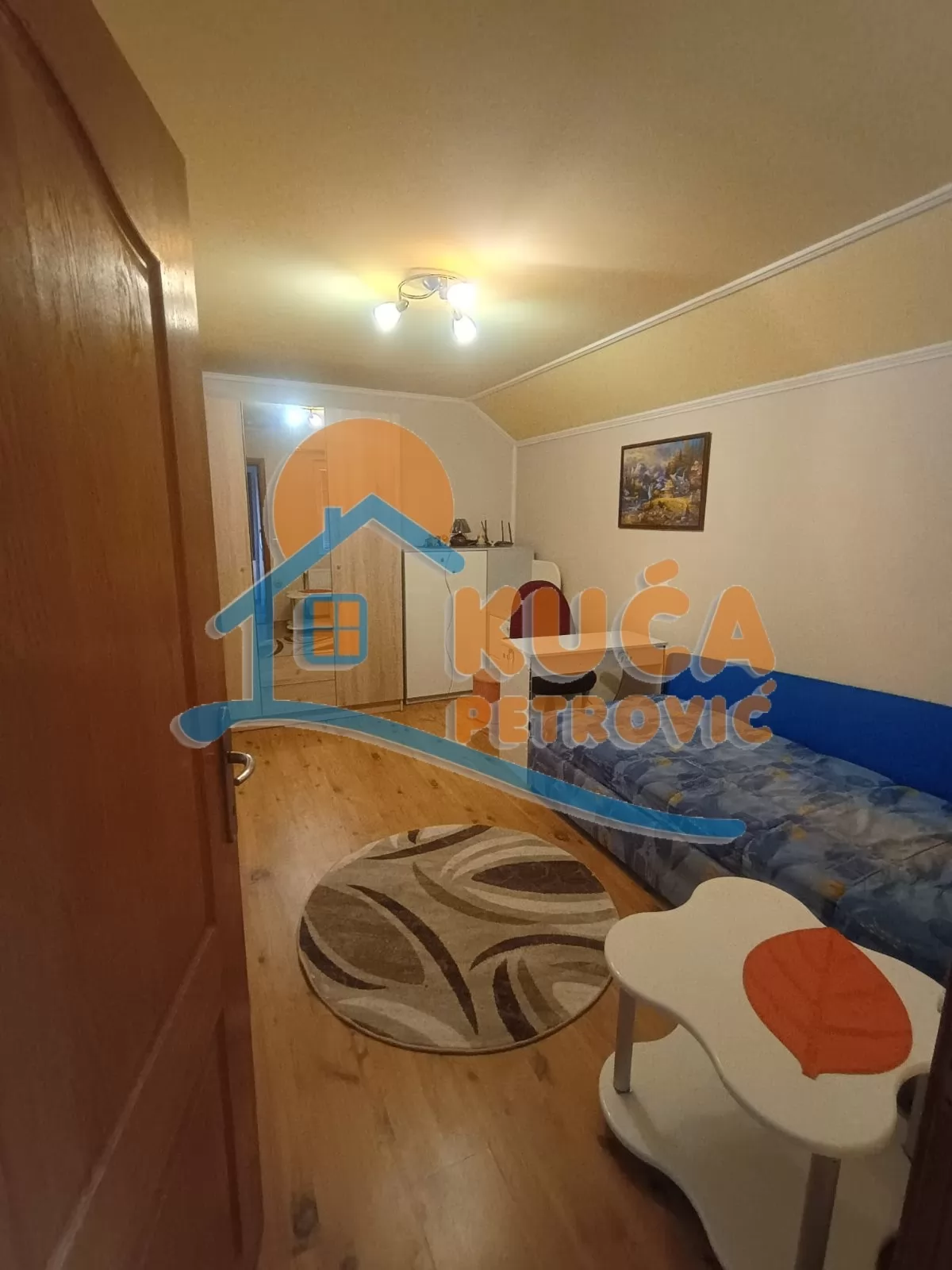 Dvosoban stan, 80 m2, Crveni krst, Obrena Nikolića ID: i-016792 5
