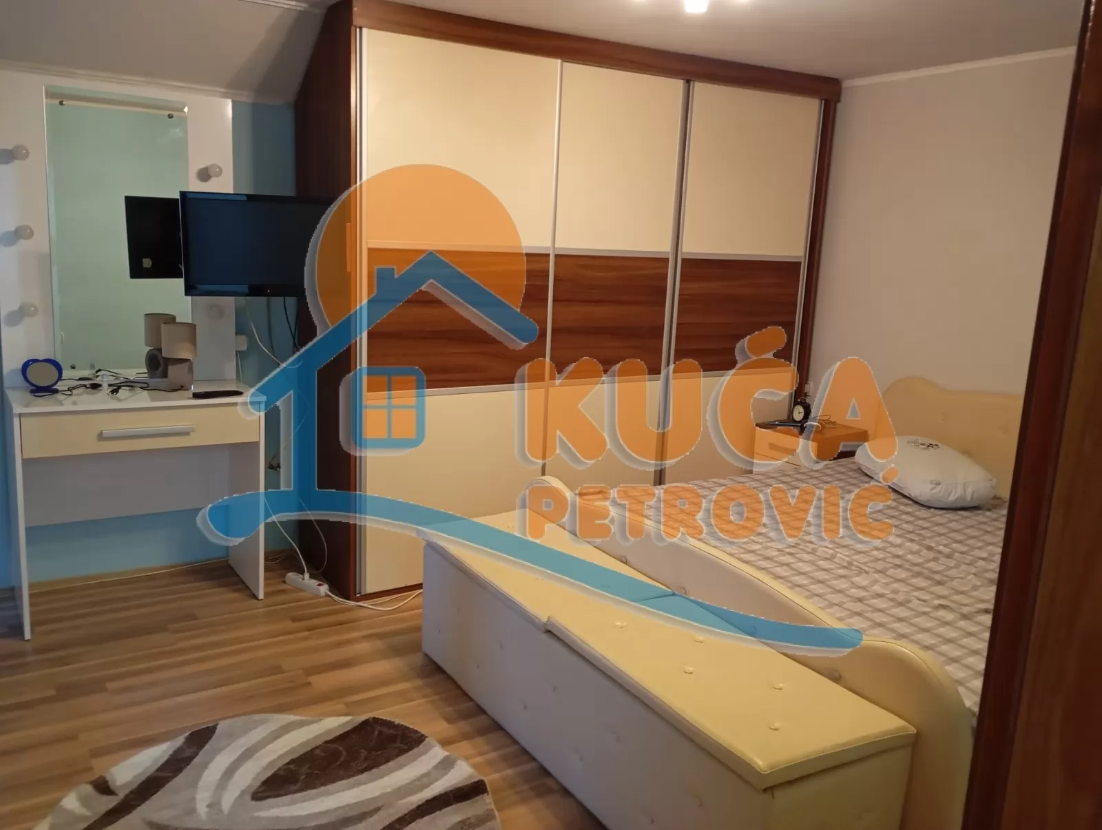 Dvosoban stan, 80 m2, Crveni krst, Obrena Nikolića ID: i-016792 6