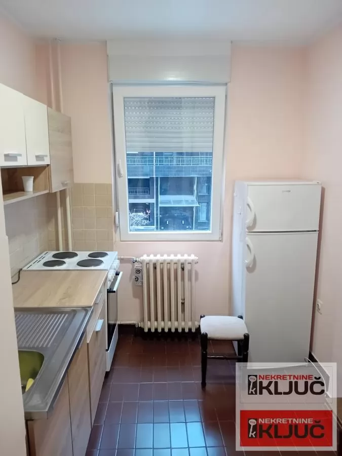 Dvosoban stan 42 m², Sajmište, Novi Sad, 2. sprat 5