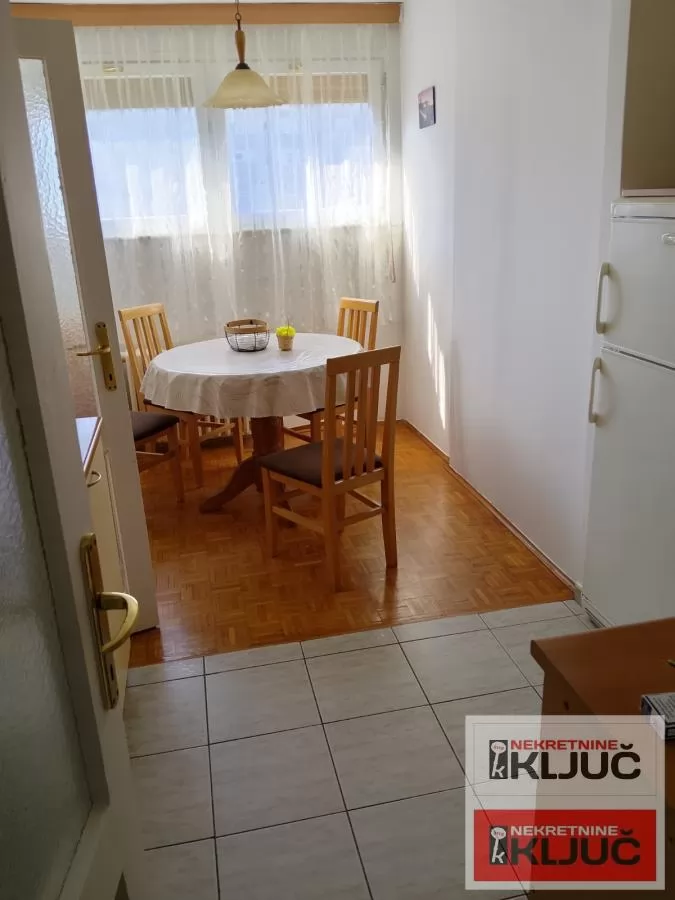 Trosoban stan 64 m², Liman 3, Novi Sad, 5. sprat 4