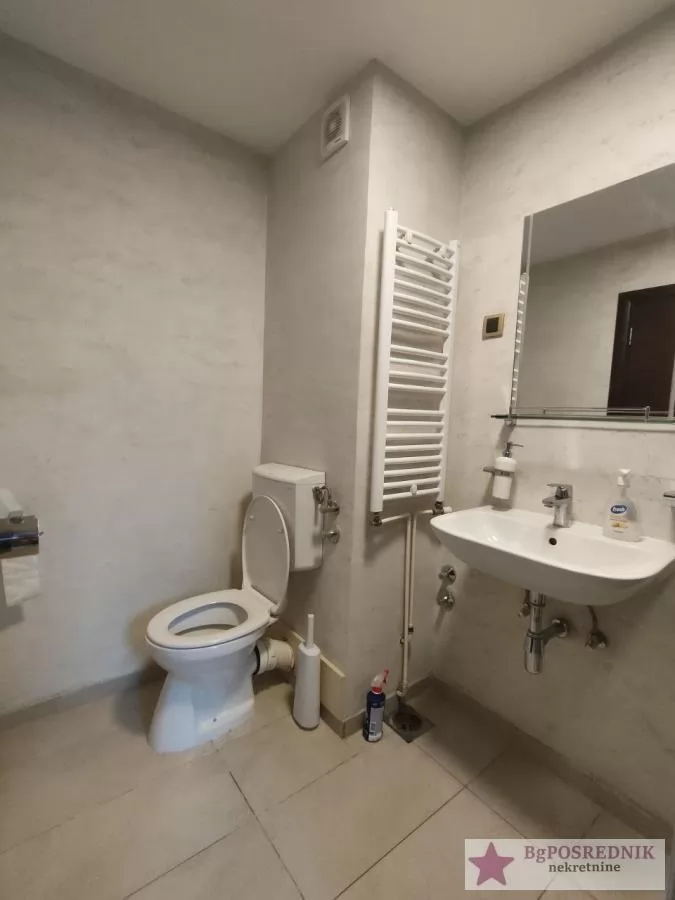 Palilula, Višnjička banja, Višnjičeki venac, 46m2 13