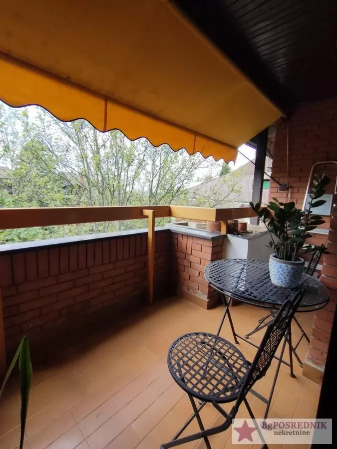 Palilula, Višnjička banja, Višnjičeki venac, 46m2 16