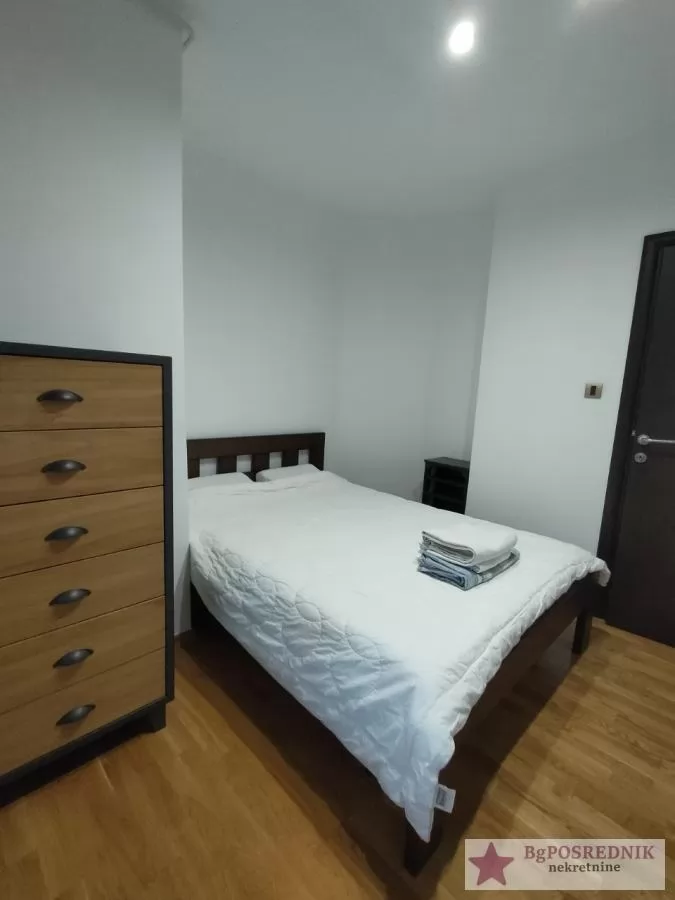 Palilula, Višnjička banja, Višnjičeki venac, 46m2 6