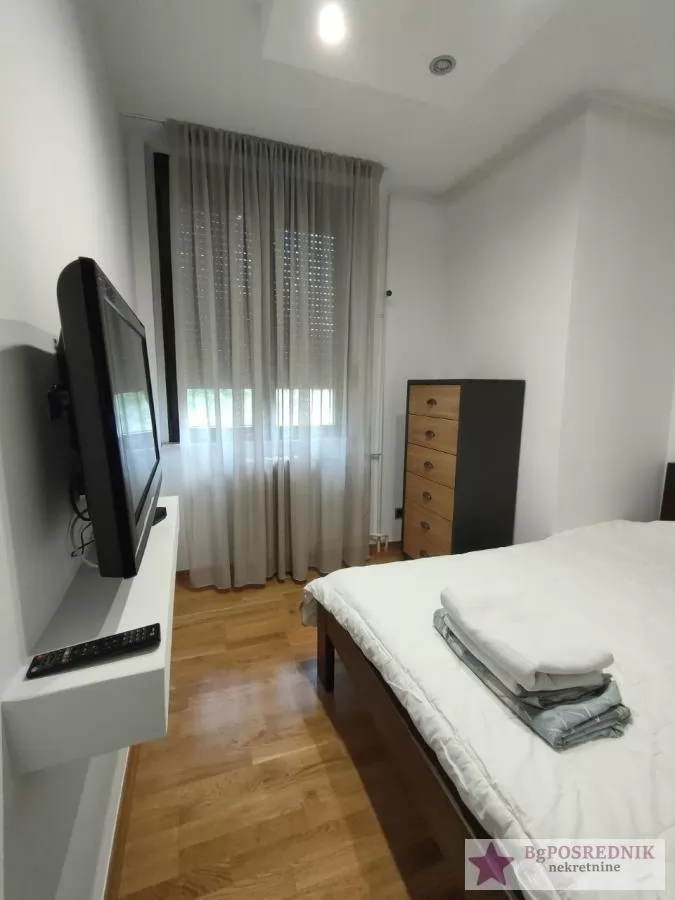 Palilula, Višnjička banja, Višnjičeki venac, 46m2 7
