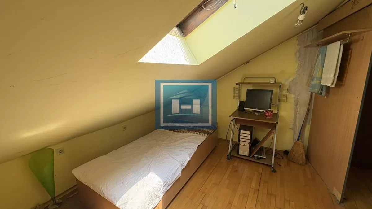 Prodaja garsonjere u centru grada-25m2 ,zgrada sa liftom 5