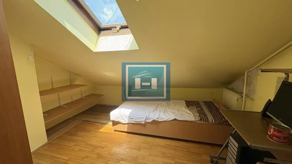 Prodaja garsonjere u centru grada-25m2 ,zgrada sa liftom 6