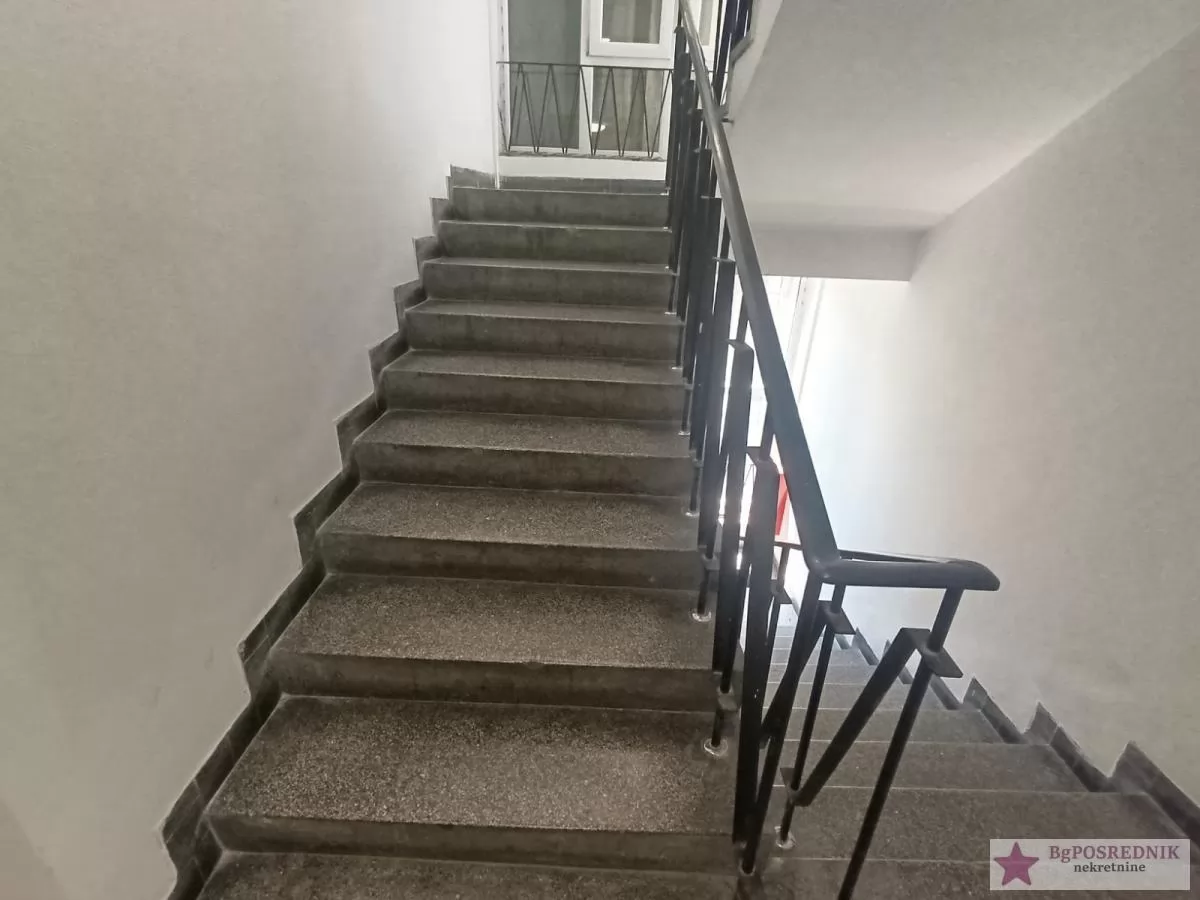 Savski venac, Sarajevska, Vojvode Milenka, 44m2+terasa 10