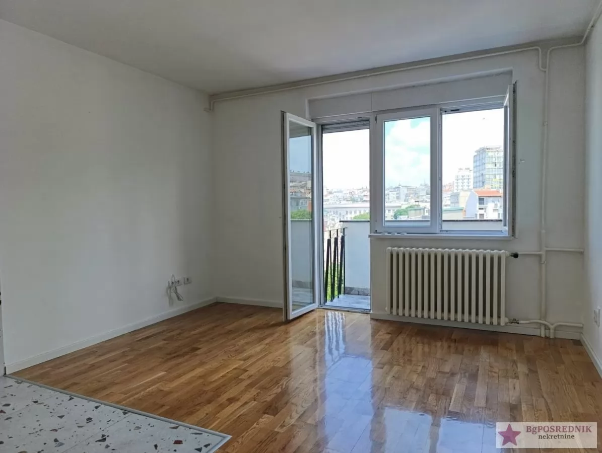 Savski venac, Sarajevska, Vojvode Milenka, 44m2+terasa 3