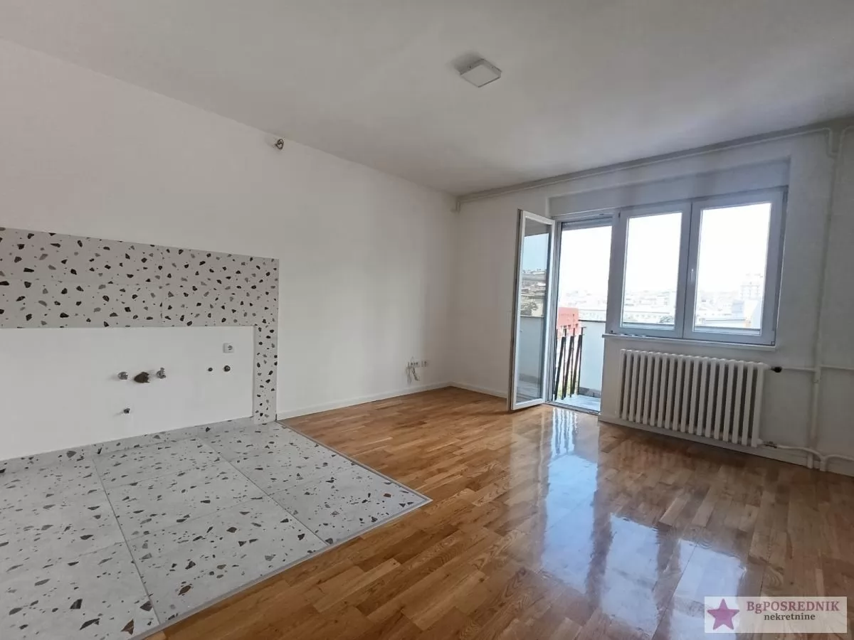 Savski venac, Sarajevska, Vojvode Milenka, 44m2+terasa 4