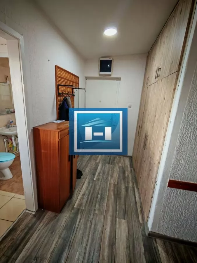 Stan na izdavanje na odličnoj lokaciji 9