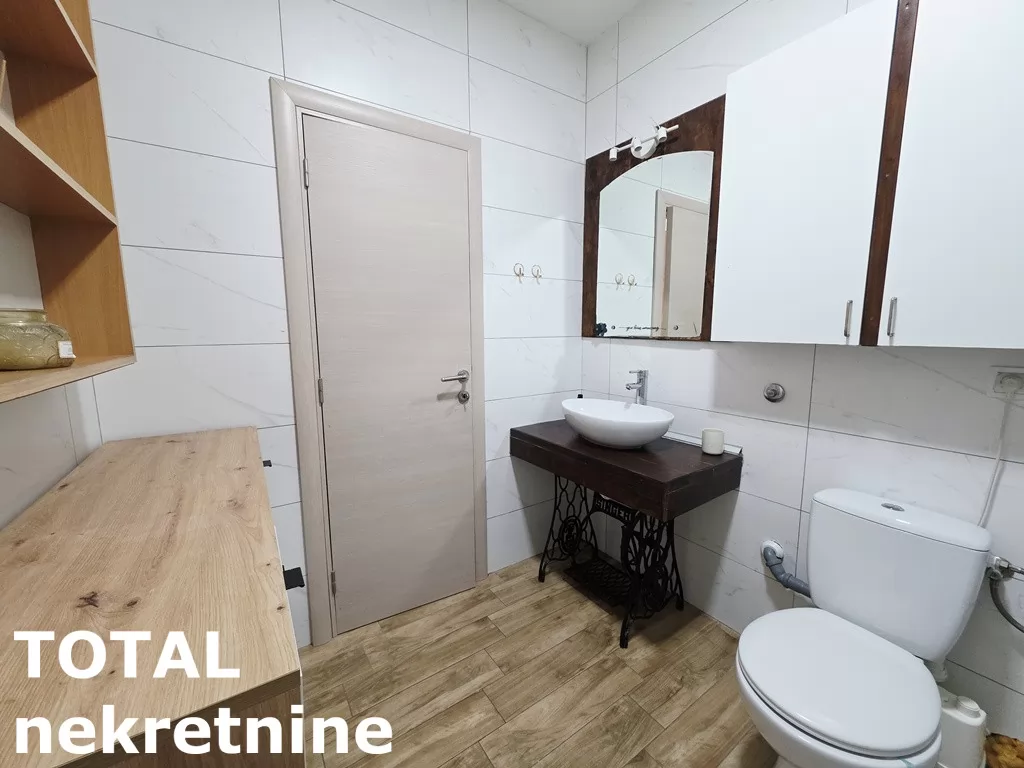 Stan,PETROVARADIN,PETROVARADIN,kv: 45.00, € 87500, ID: 1102750 12