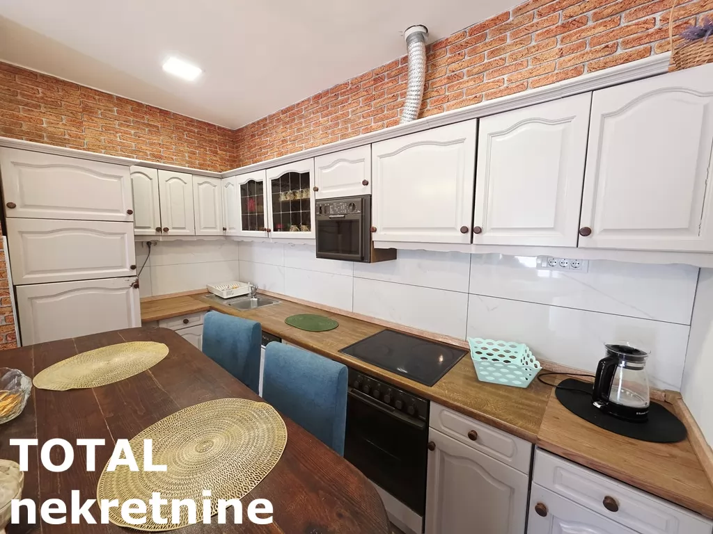 Stan,PETROVARADIN,PETROVARADIN,kv: 45.00, € 87500, ID: 1102750 8