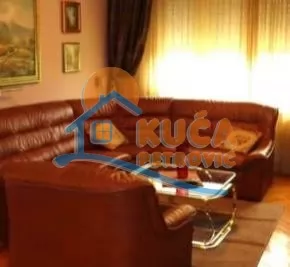 Trosoban stan, 98 m2, Centar, 7. jula ID: i-016769 2