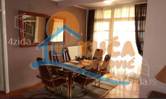 Trosoban stan, 98 m2, Centar, 7. jula ID: i-016769 4