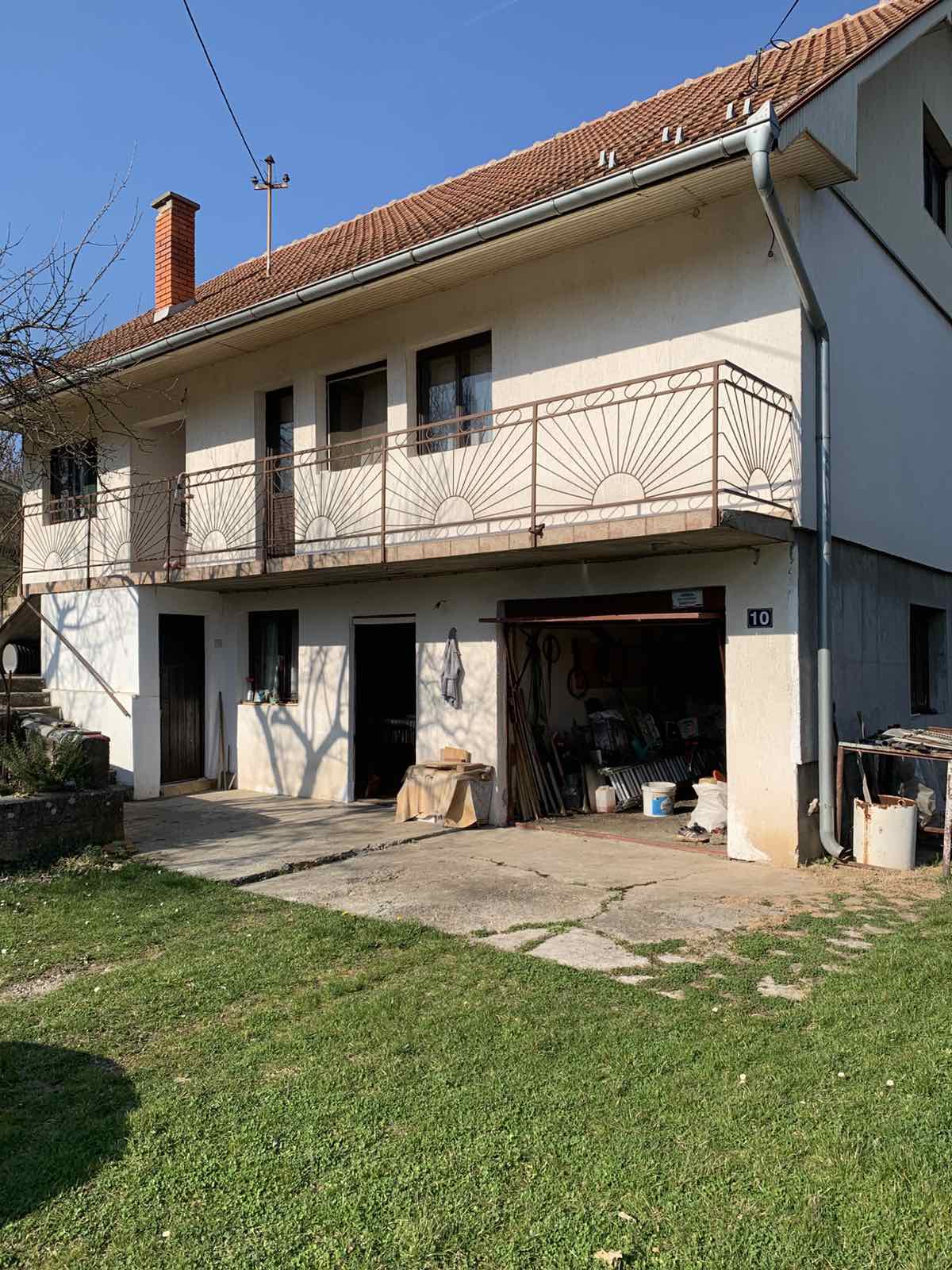 Prodajem kucu u Stepojevcu 1