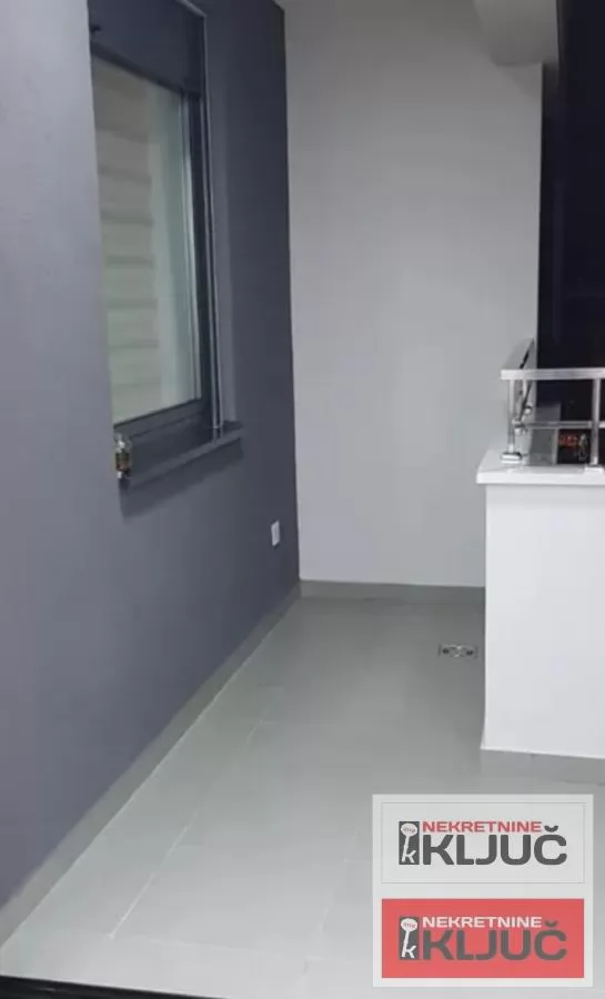 BULEVAR OSLOBOĐENJA IZDAJE SE JEDNOIPOSOBAN NAMEŠTEN STAN 13