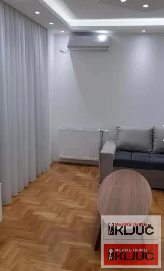BULEVAR OSLOBOĐENJA IZDAJE SE JEDNOIPOSOBAN NAMEŠTEN STAN 3