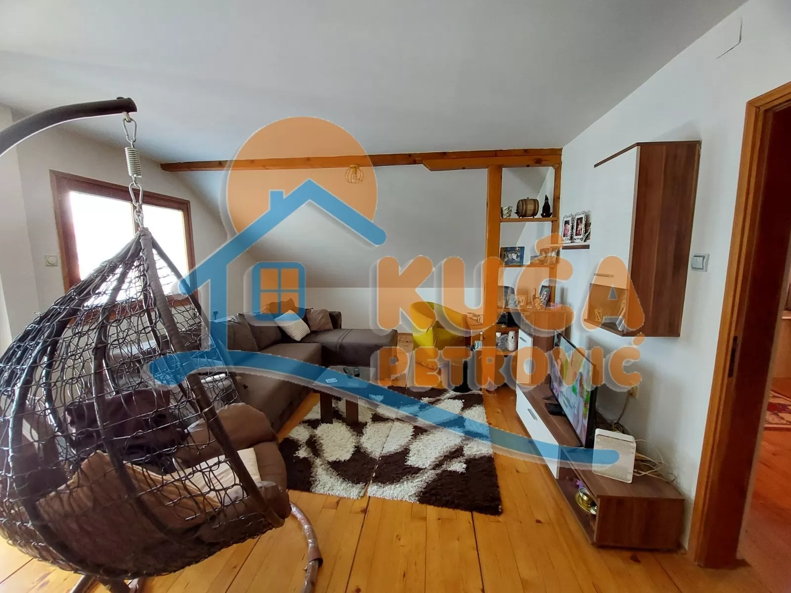 četvorosoban stan, 108 m2, Dom zdravlja, Vojvode Tankosića ID: p-016781 13