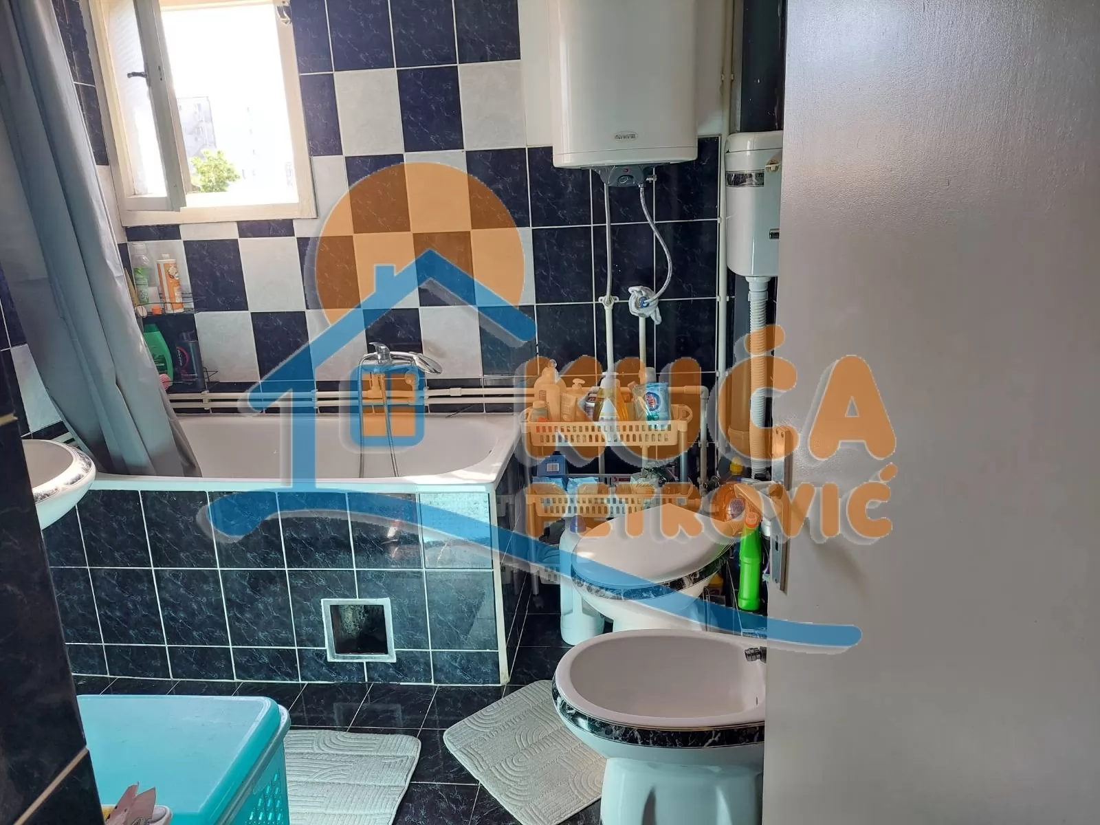 četvorosoban stan, 108 m2, Dom zdravlja, Vojvode Tankosića ID: p-016781 2