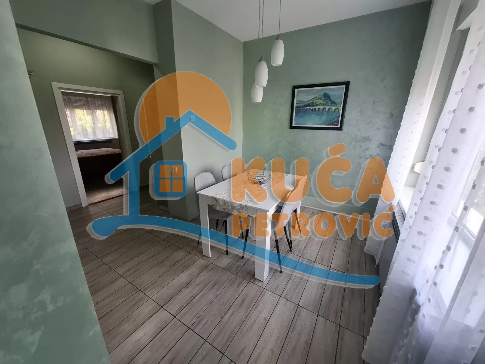 Dvosoban stan, 60 m2, Čair, Cara Dušana ID: i-016800 10