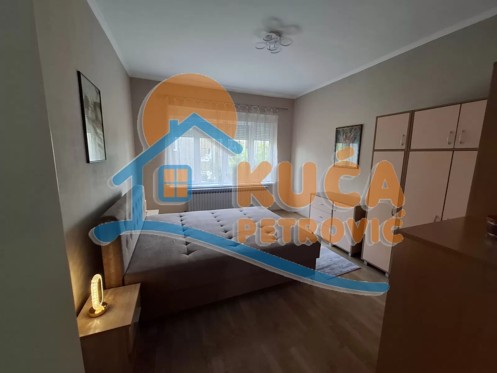 Dvosoban stan, 60 m2, Čair, Cara Dušana ID: i-016800 15