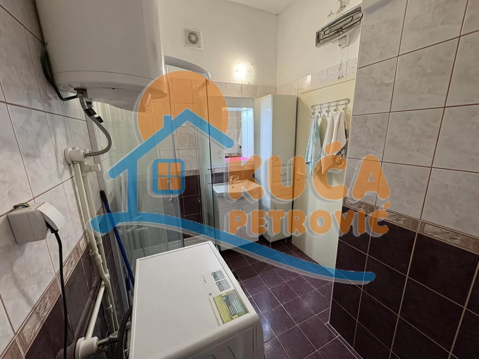 Dvosoban stan, 60 m2, Čair, Cara Dušana ID: i-016800 20