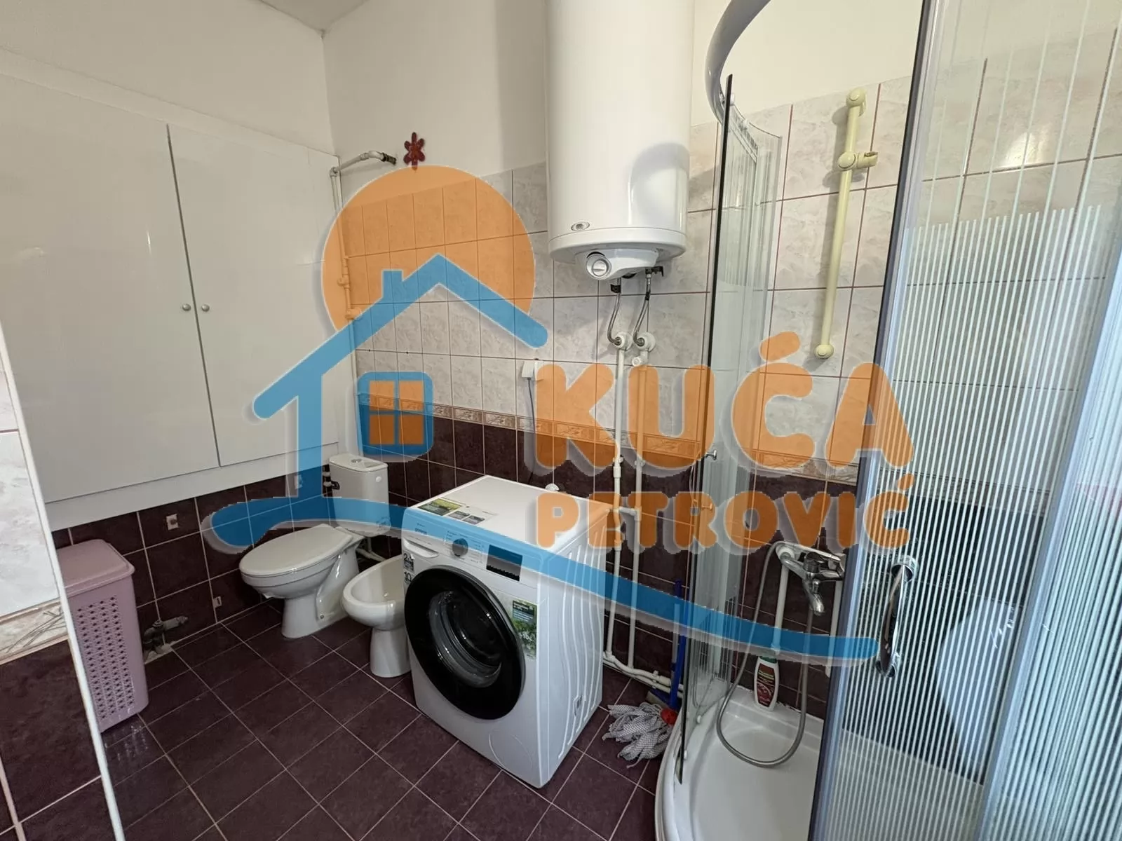 Dvosoban stan, 60 m2, Čair, Cara Dušana ID: i-016800 21