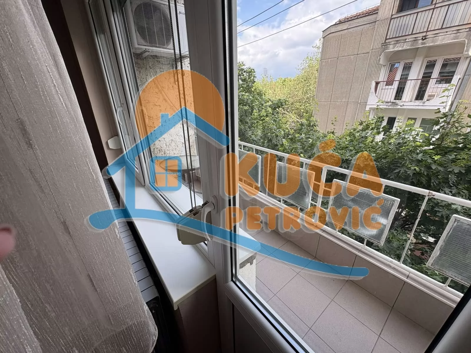 Dvosoban stan, 60 m2, Čair, Cara Dušana ID: i-016800 26