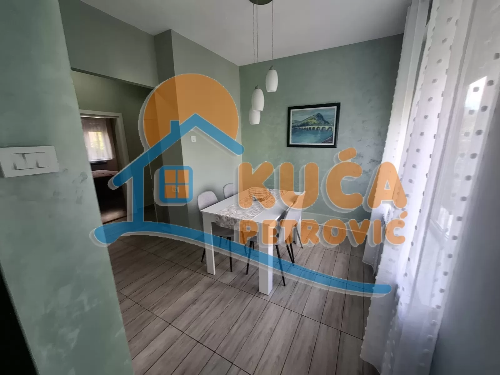 Dvosoban stan, 60 m2, Čair, Cara Dušana ID: i-016800 7