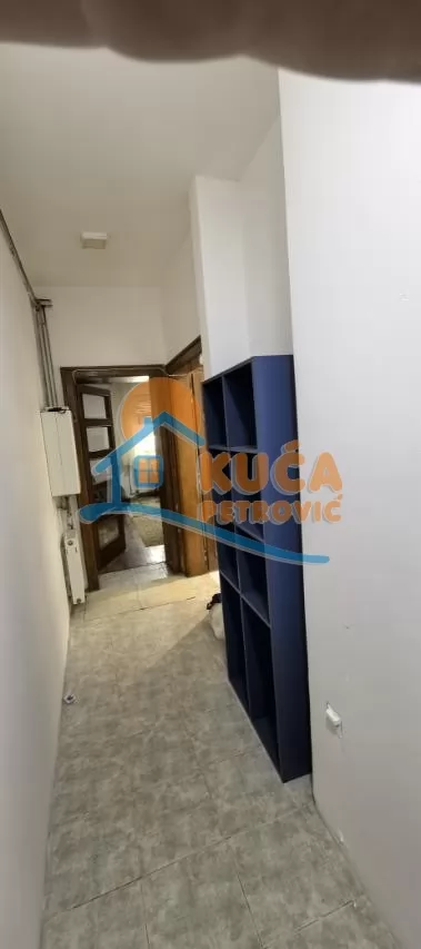 Dvosoban stan, 68 m2, Palilula, Božidarčeva ID: i-016788 11