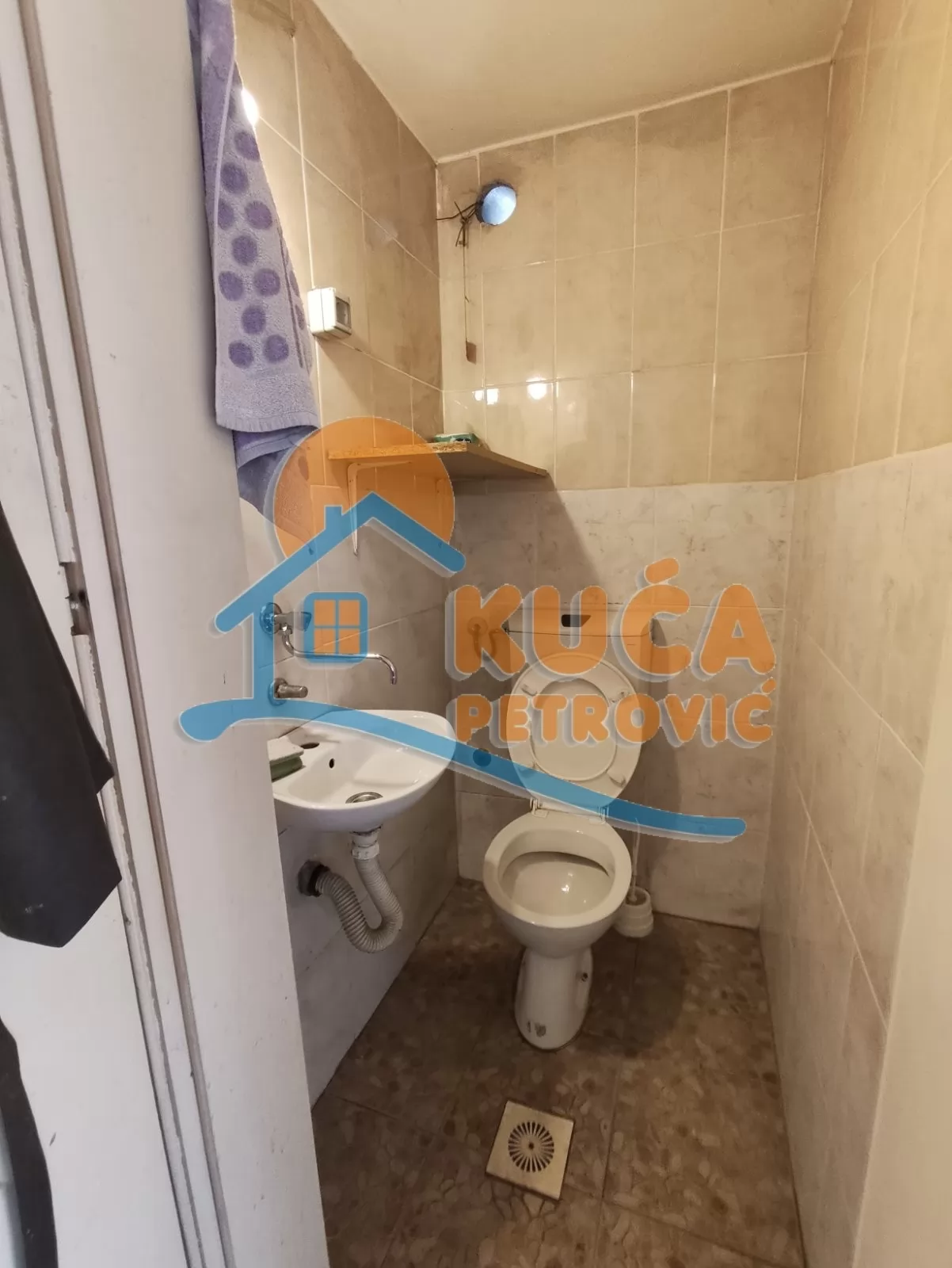Lokal, 38 m2, Kičevo, Generala Milojka Lešjanina ID: i-016797 6