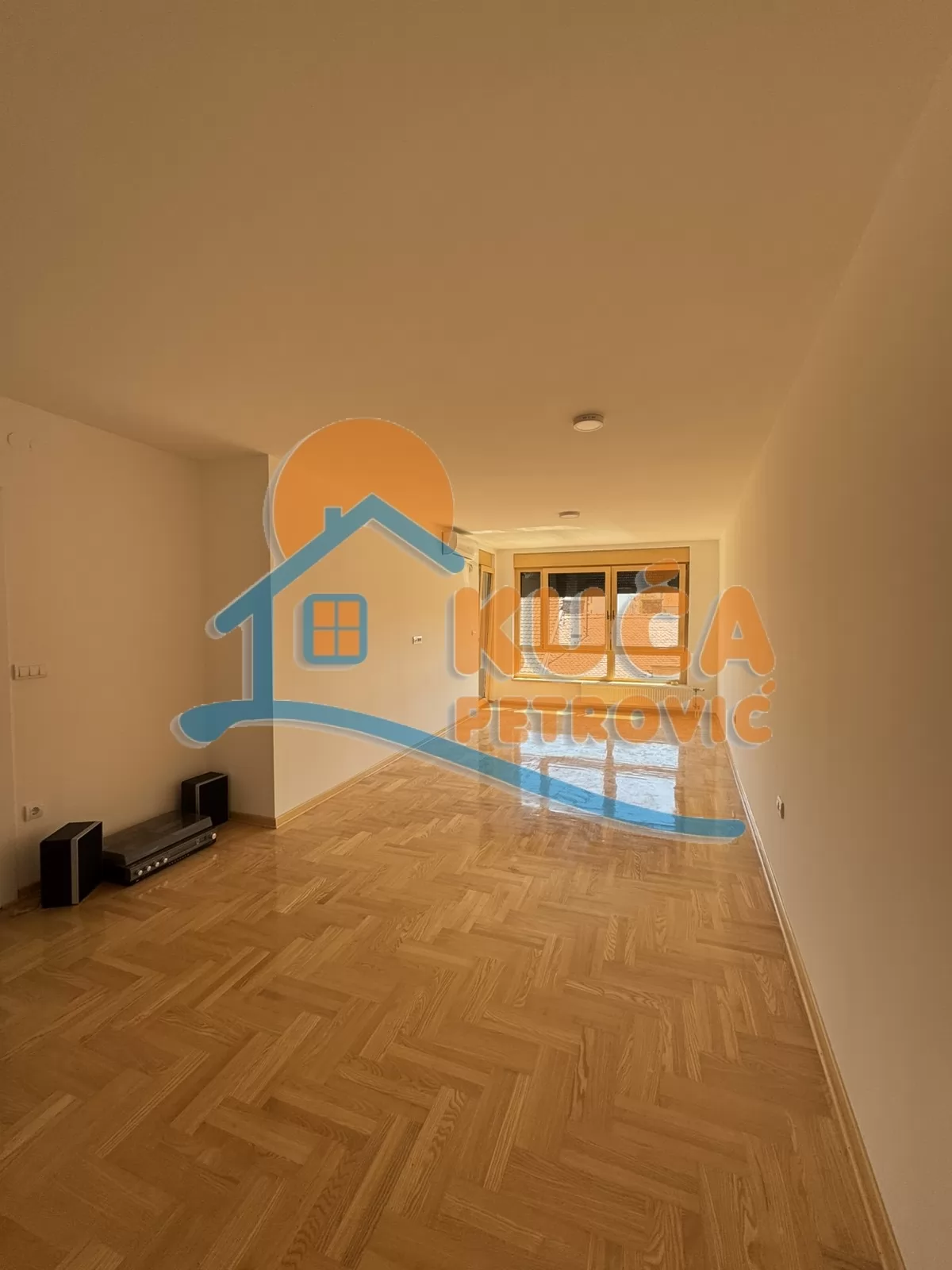Lokal, 67 m2, Centar, Prvomajska ID: i-016802 2