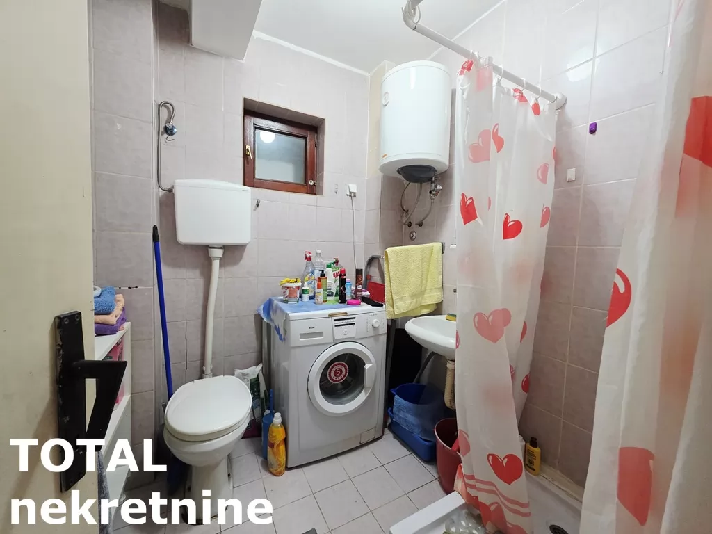 Stan,NOVI SAD,BULEVAR,kv: 22.00, € 80000, ID: 1102798 6