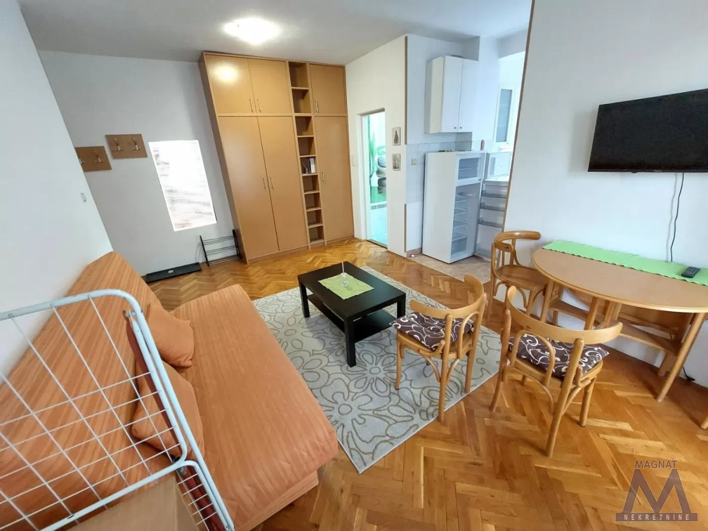 Stan,NOVI SAD,BULEVAR,kv: 36, € 105000, ID: 1019392 1