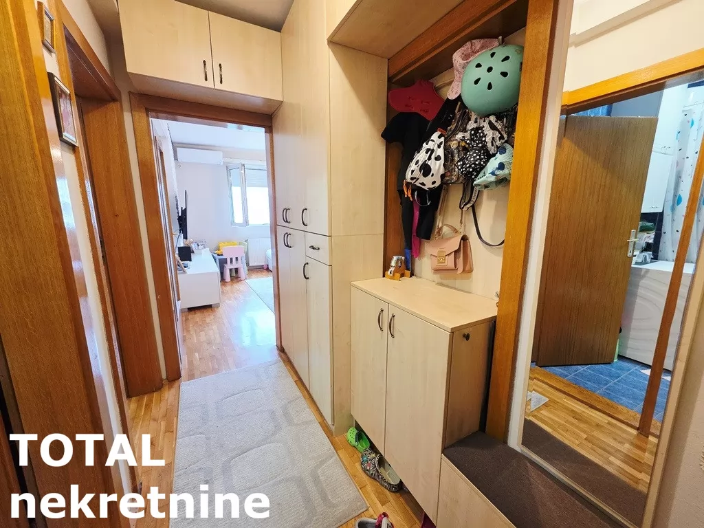 Stan,NOVI SAD,BULEVAR,kv: 38.00, € 130000, ID: 1102802 11