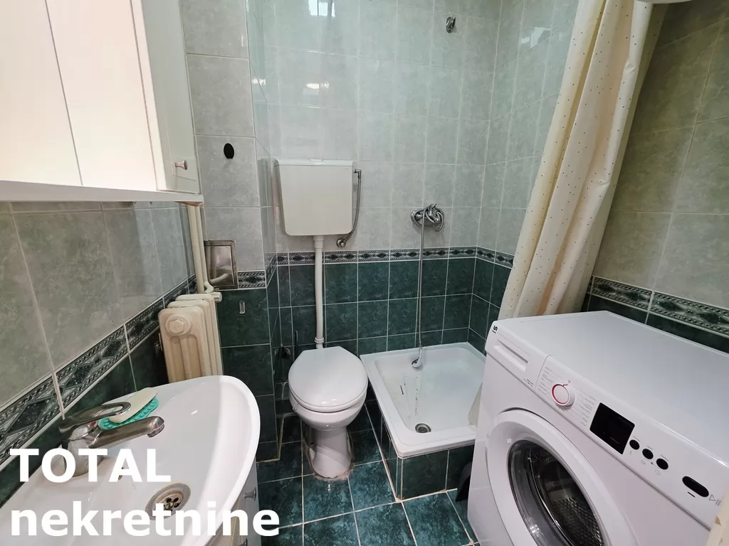 Stan,NOVI SAD,CENTAR,kv: 23.00, € 87000, ID: 1102715 7