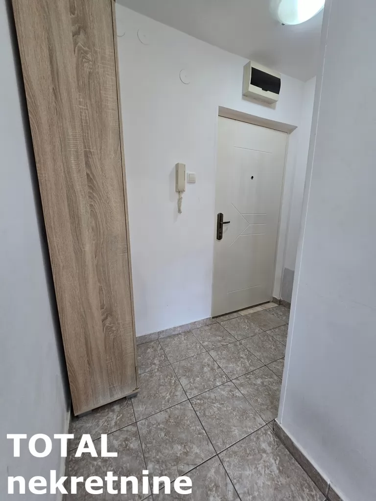 Stan,NOVI SAD,TELEP,kv: 37.00, € 99000, ID: 1099182 5