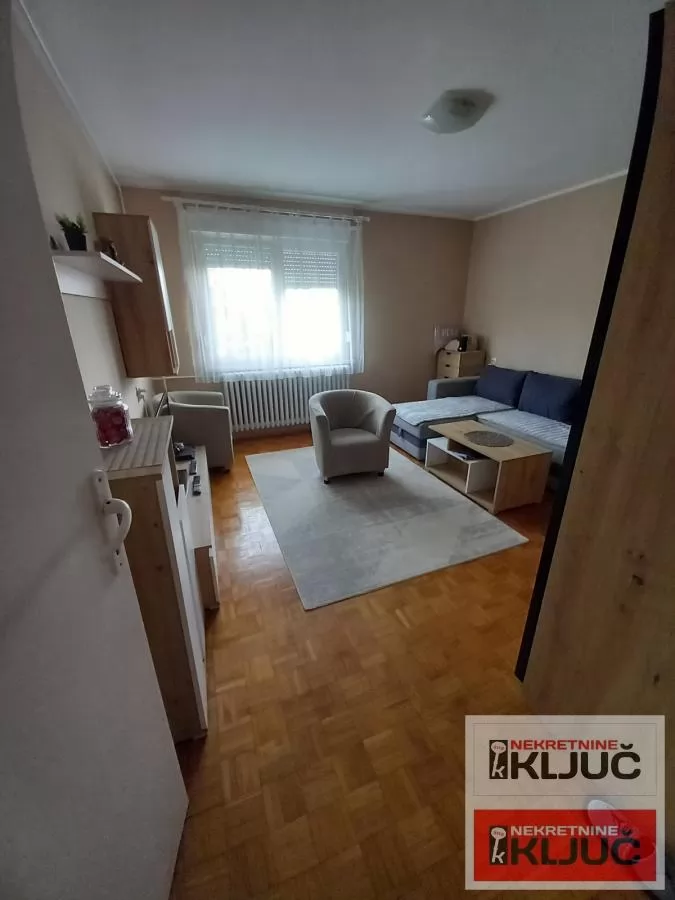 ŽELEŽNIČKA STANICA, 47m2, Dvosoban, Odličan raspored 1