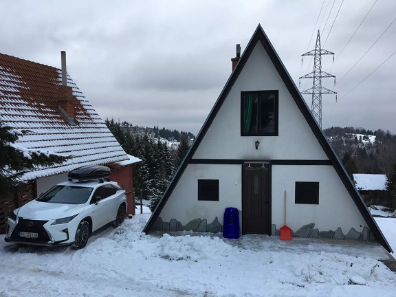 Vikend kuca Kopaonik renovirana nov namestaj 1