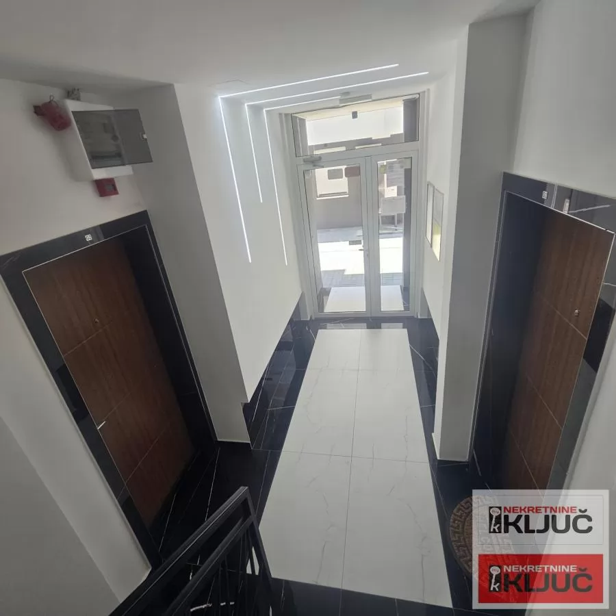 Dvosoban stan od 41 m² na Adicama, Novi Sad 16
