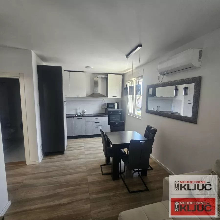Dvosoban stan od 41 m² na Adicama, Novi Sad 6