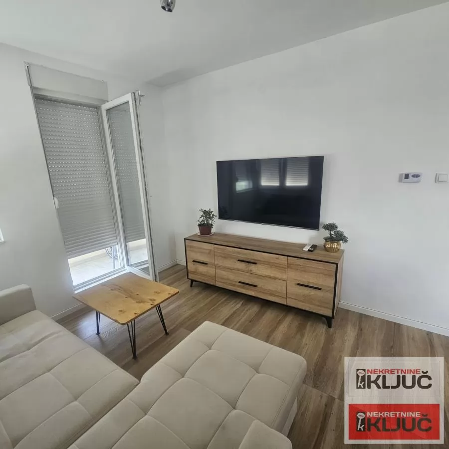 Dvosoban stan od 41 m² na Adicama, Novi Sad 7