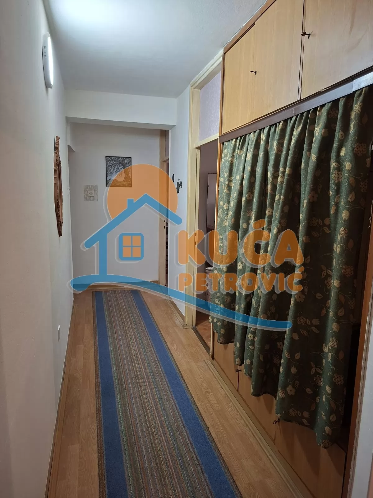 Dvosoban stan, 54 m2, Centar, Sinđelićev trg ID: i-016804 16