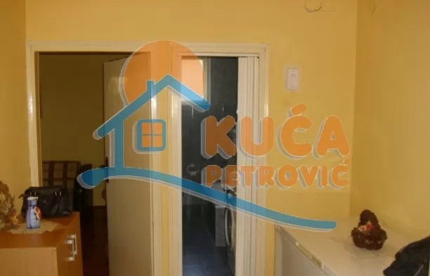 Dvosoban stan, 68 m2, Cara Lazara ID: p-016808 6