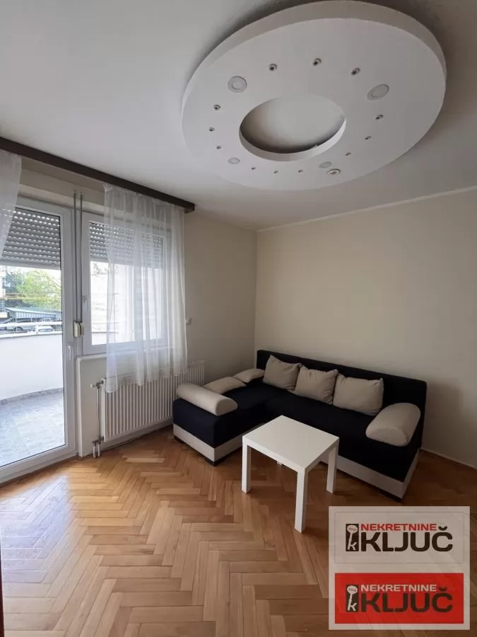 Dvosoban stan 42 m², Grbavica, Novi Sad, 1. sprat 3