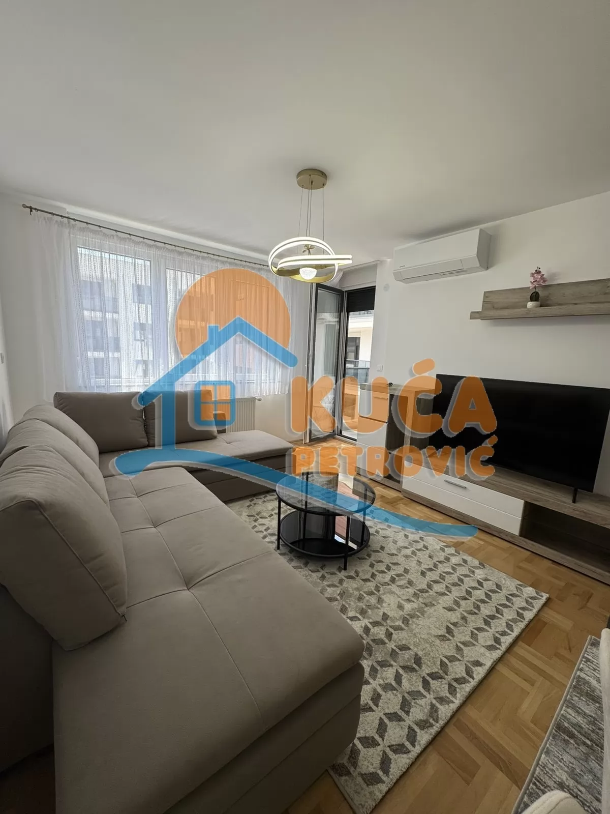 Jednosoban stan, 50 m2, Centar, Cara Dušana ID: i-016809 4