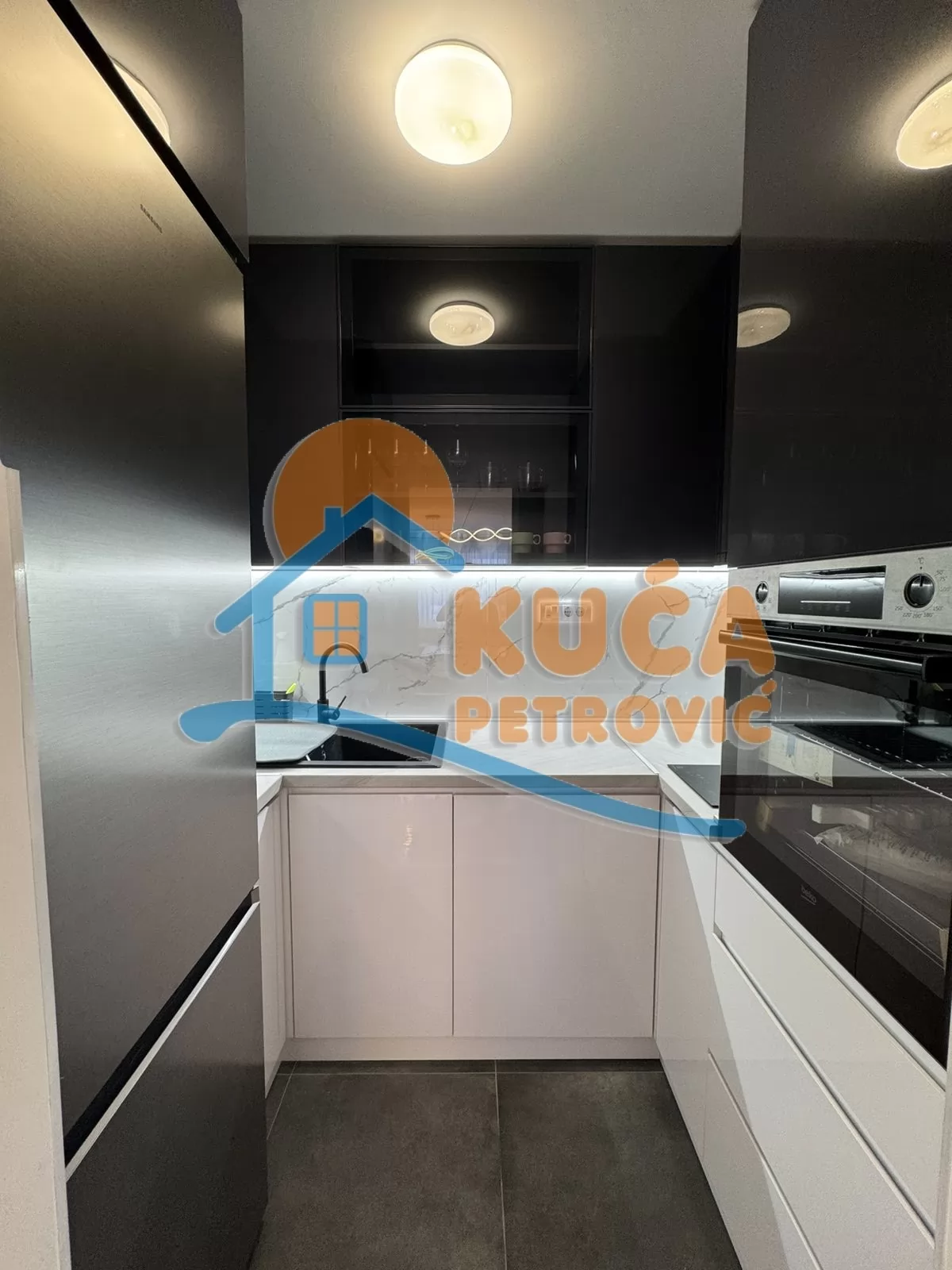 Jednosoban stan, 50 m2, Centar, Cara Dušana ID: i-016809 7