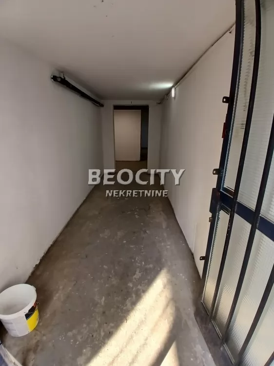 Lokal, 92 m2, Blok 64, Nehruova ID: 133165 10