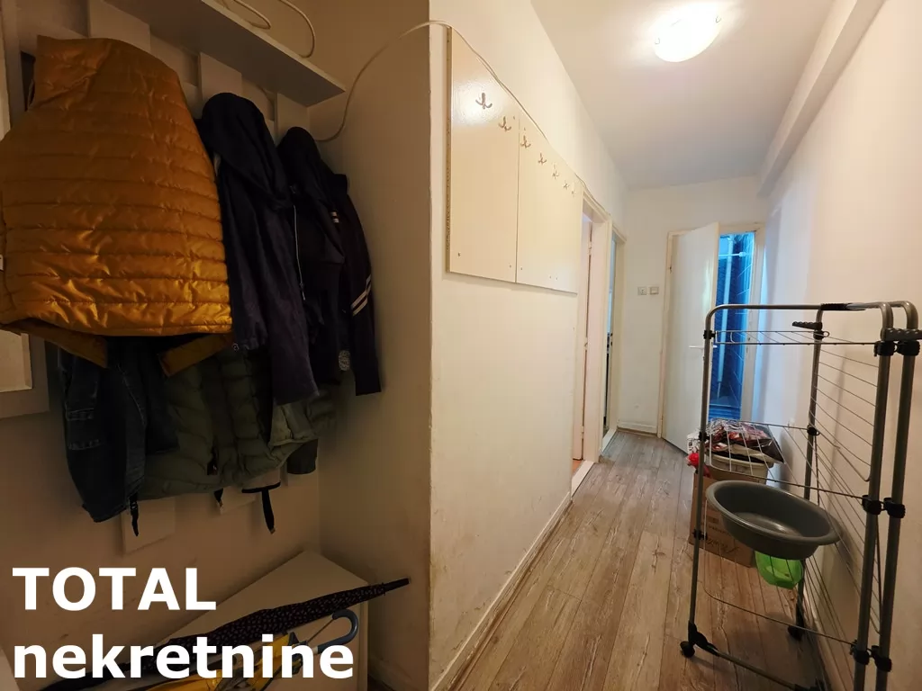 Stan,NOVI SAD,DETELINARA,kv: 35.00, € 93000, ID: 1102811 3
